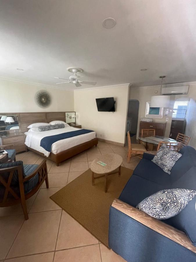 High Noon Beach Resort Lauderdale-by-the-Sea Exterior photo